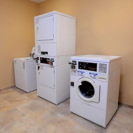 Hampton Inn Fayetteville Fort Bragg Esterno foto