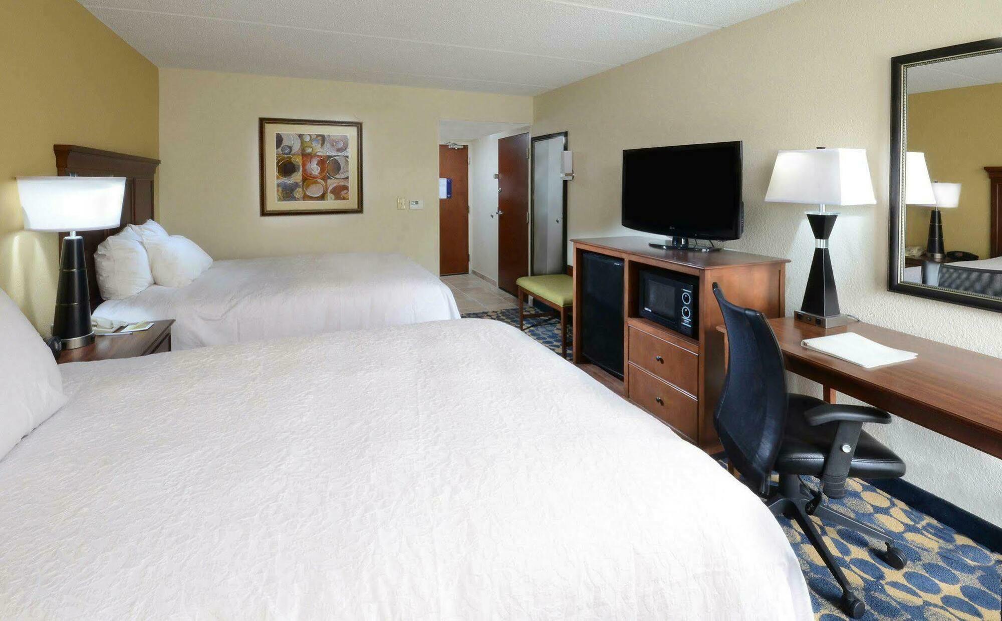 Hampton Inn Fayetteville Fort Bragg Esterno foto